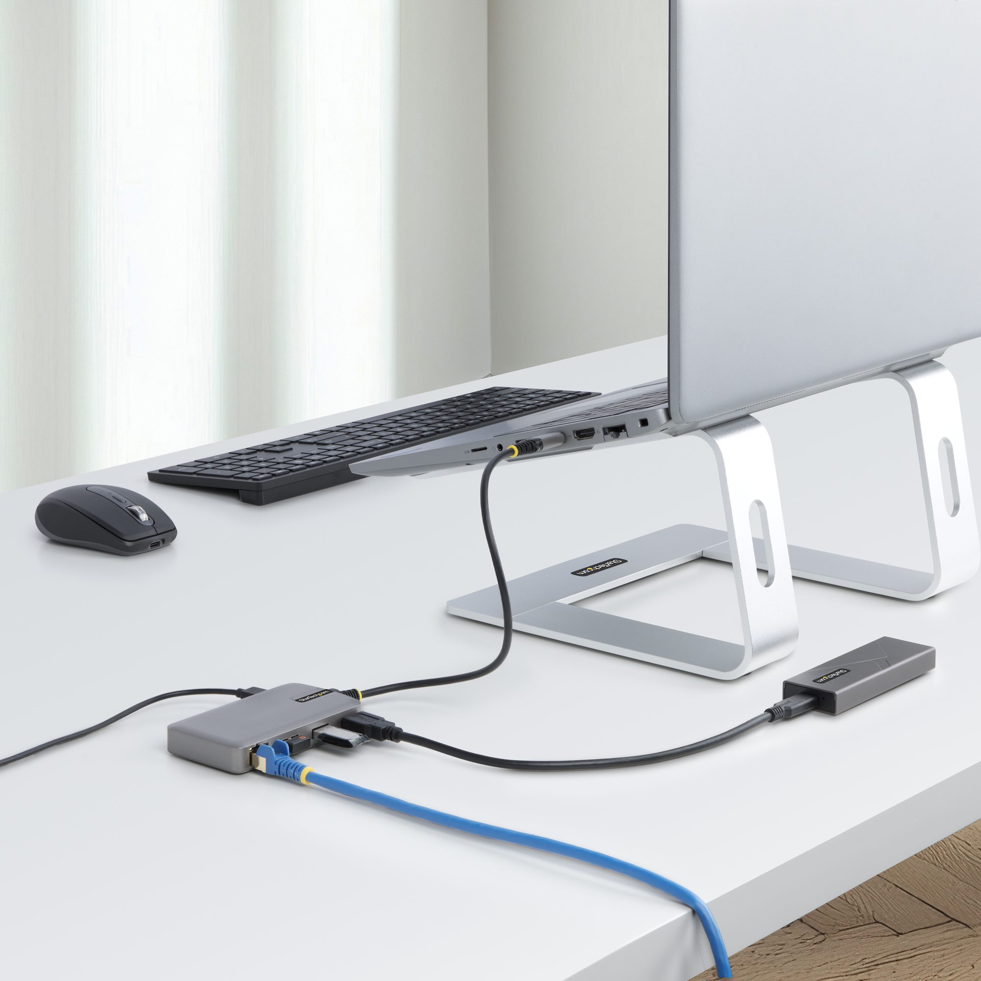 3-Port USB Hub with GbE Ethernet Adapter