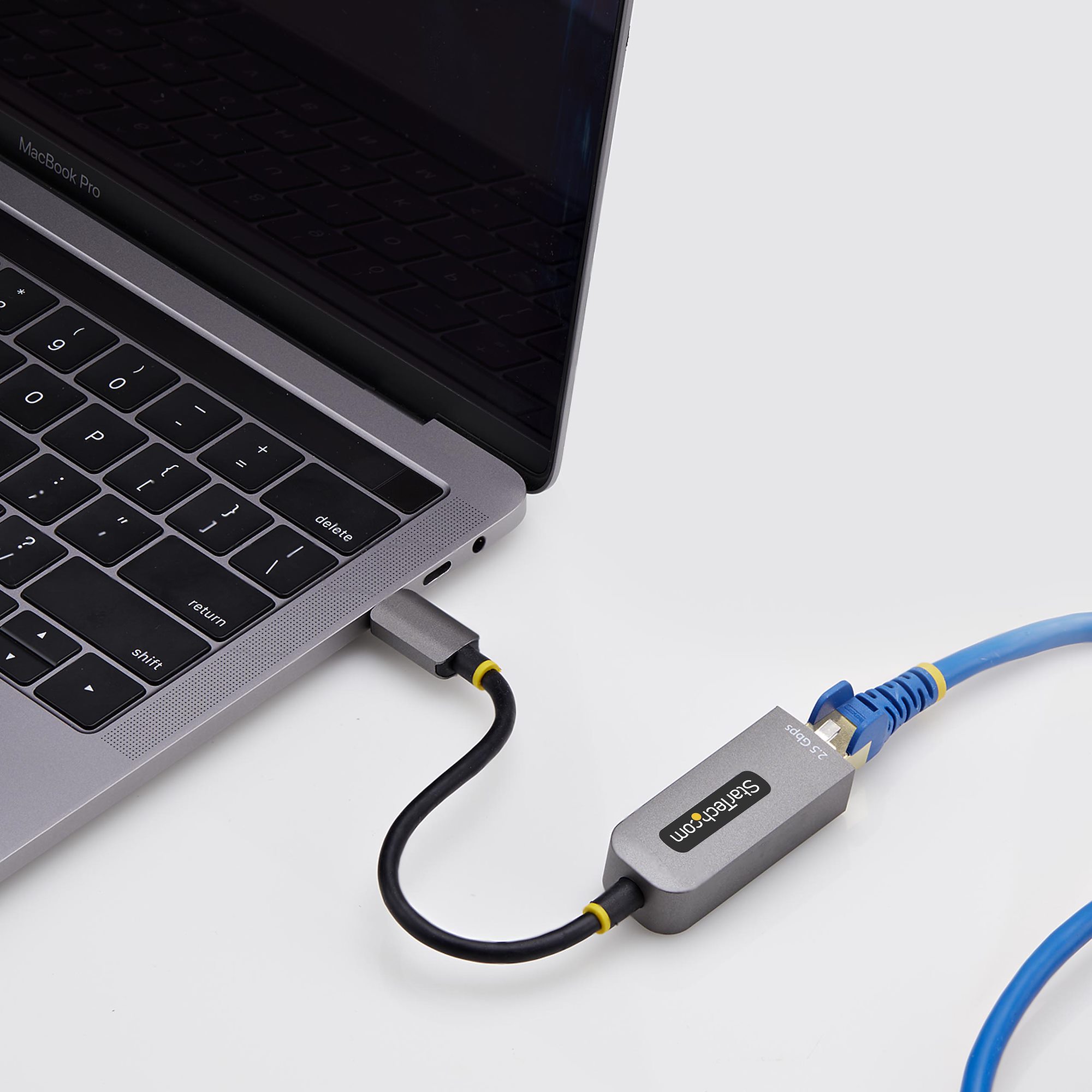 Plugable Adattatore USB C A Ethernet Gigabit – Realtek RTL8153, Plug-and-Play. Cavo Piatto Flessibile, Compatibile Con MacBook Pro, Windows, ChromeOS E Thunderbolt 3. Ideale Per Connessione Di Rete Stabile E Veloce. - 3