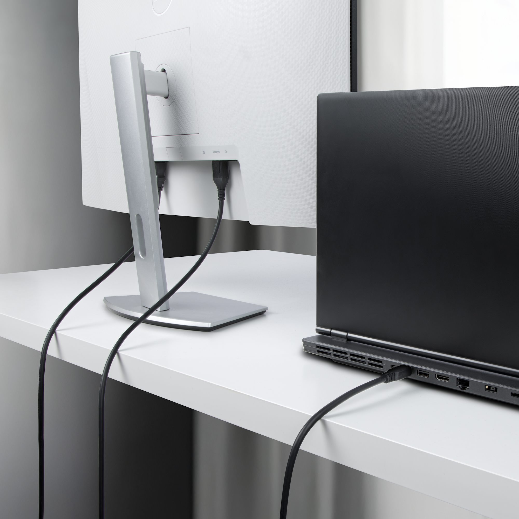 Mini DisplayPort - DisplayPort 1.4変換ケーブル／3m／8K60Hz 4K120Hz