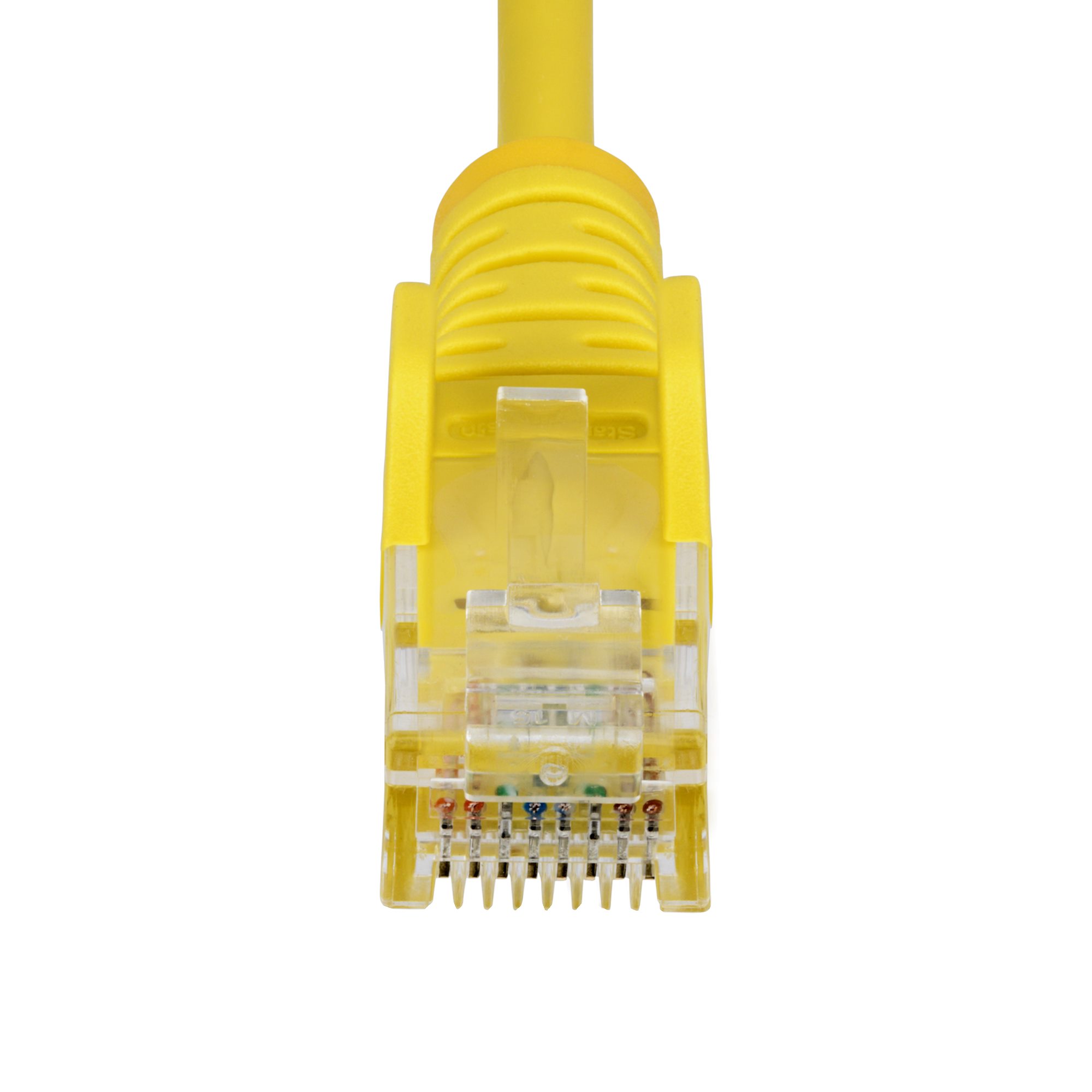 CAT6 LANケーブル／スリム／15m／イエロー／100W PoE／スナッグレス