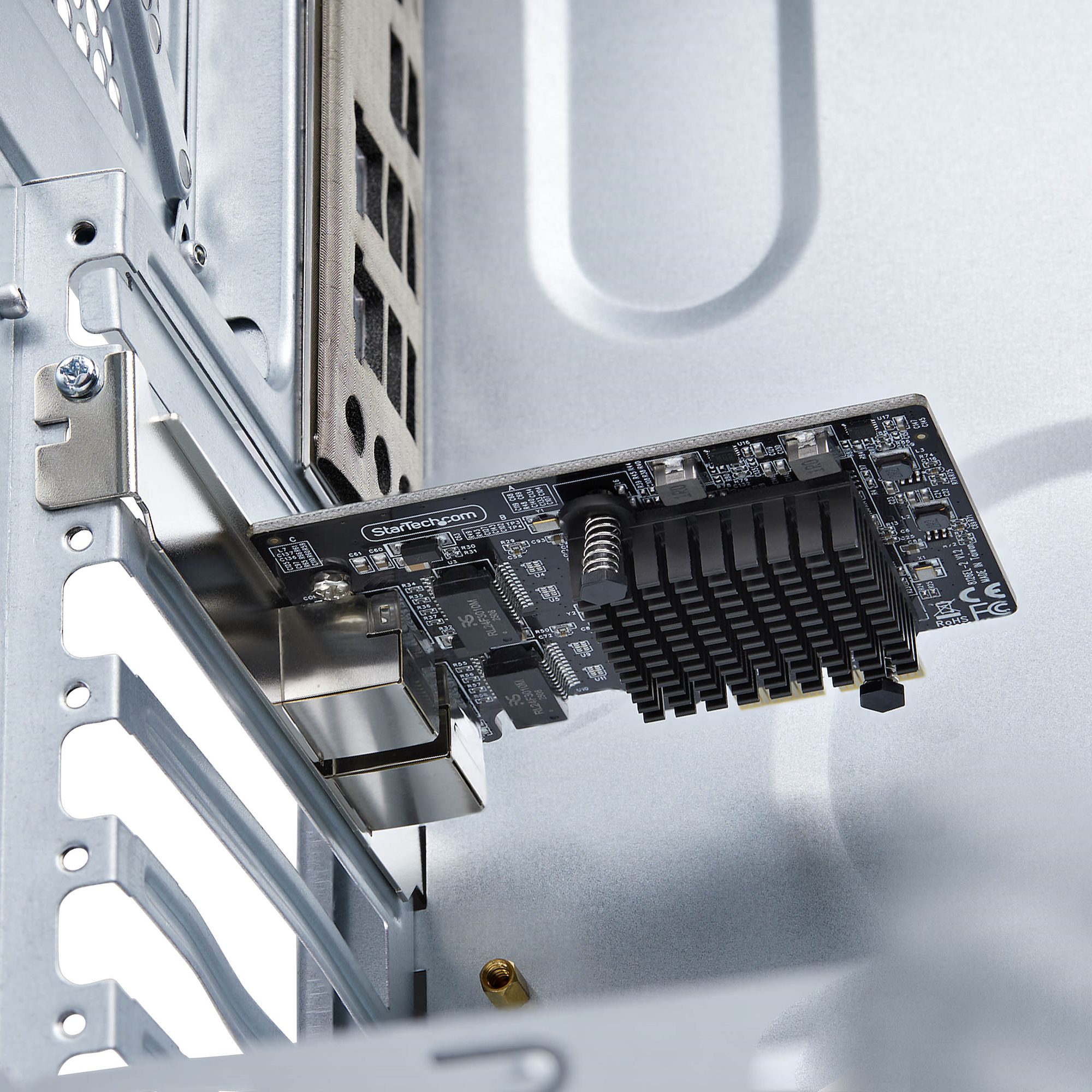 PCI Express対応コンピューターに5 Gbpsイーサネットポートを2口増設