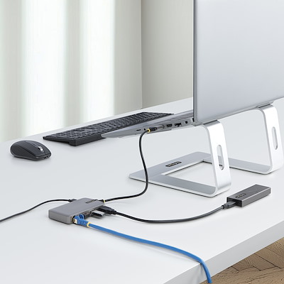 3-Port USB Hub with GbE Ethernet Adapter