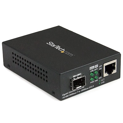 Gigabit Ethernet Fiber Media Converter with Open SFP Slot